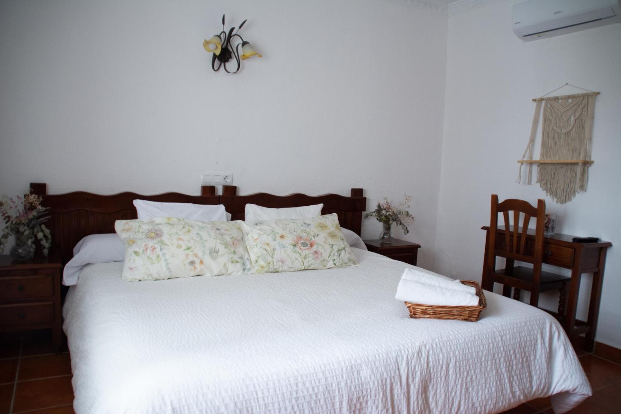 Hostal Rural La Plata Parking Incluido Arcos de la Frontera Kültér fotó