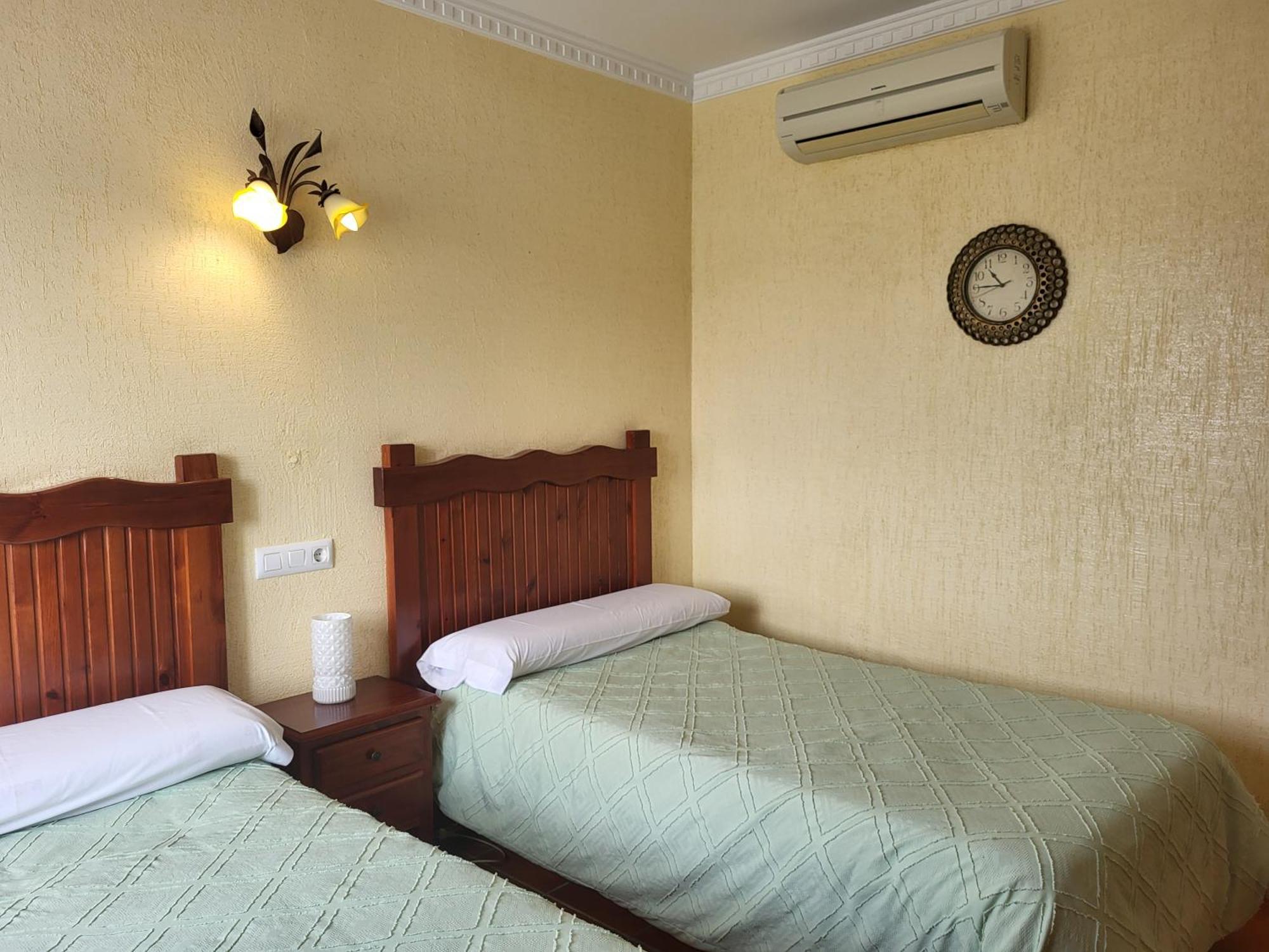 Hostal Rural La Plata Parking Incluido Arcos de la Frontera Kültér fotó